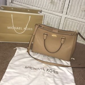 Michael kors satchel
